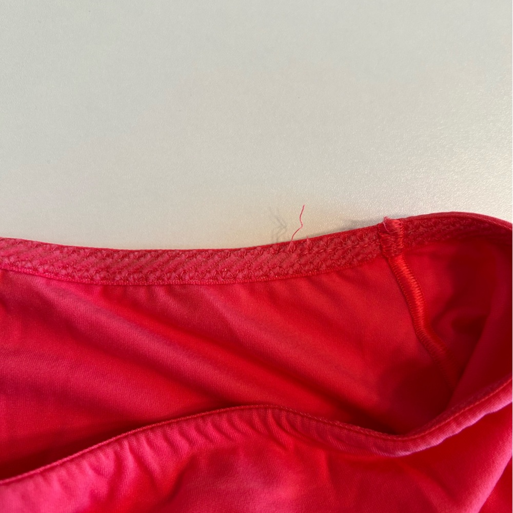 Lululemon Nulu Tube Top - Picture 4 of 5